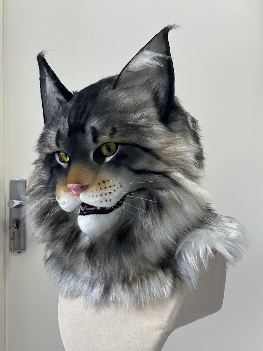 [Premade] Maine Coon Cat Realistic Fursuit Head Movable Jaw