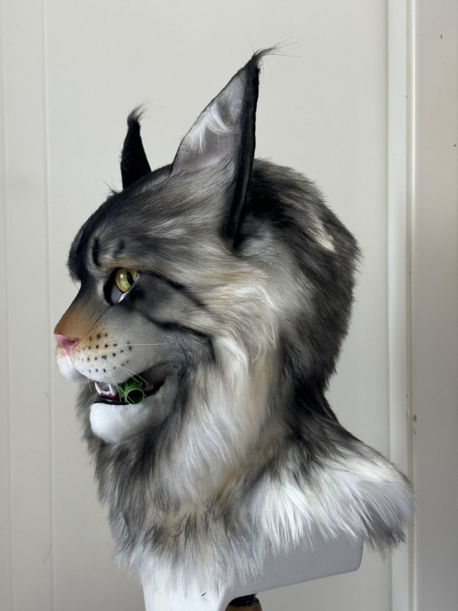 [Premade] Maine Coon Cat Realistic Fursuit Head Movable Jaw