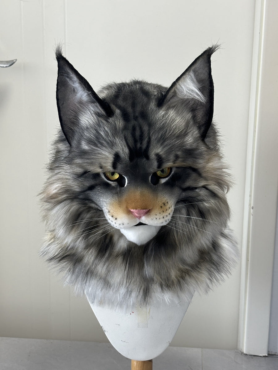 [Premade] Maine Coon Cat Realistic Fursuit Head Movable Jaw