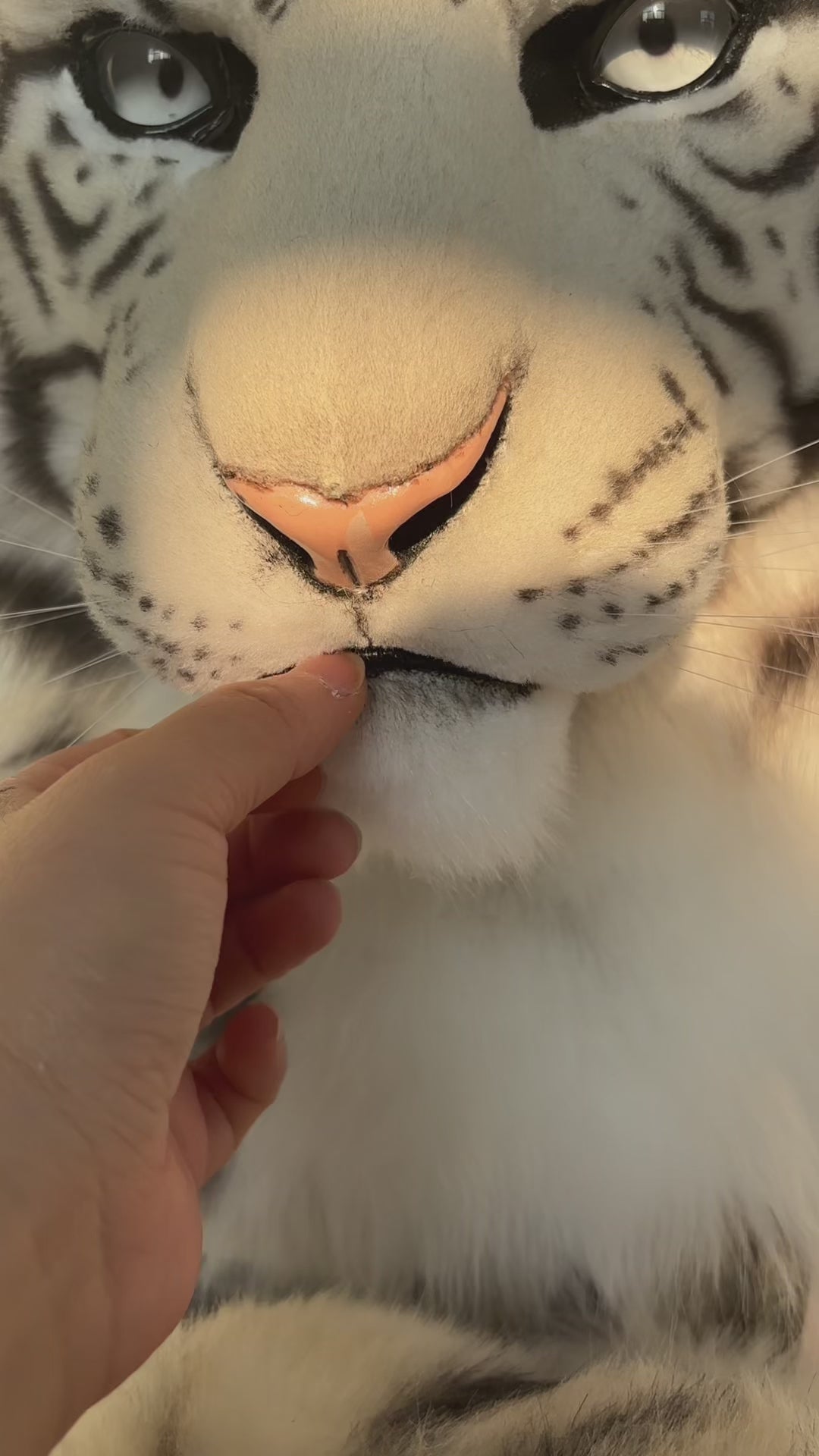 [Premade] White Tiger Realistic Fursuit Partial Movable Jaw Headpiece Furry Costumes